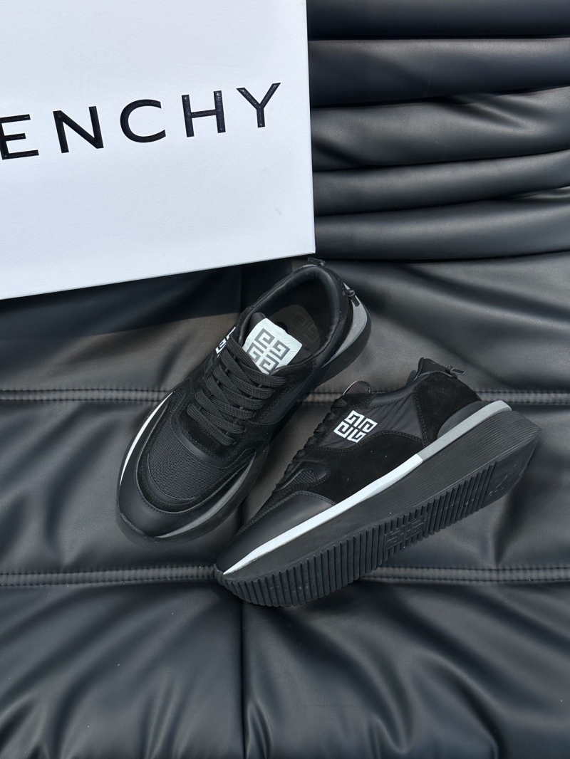 Givenchy Sneakers